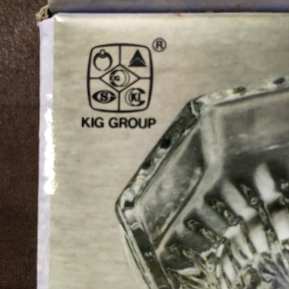 KIG Group 2 pc Crystal Candle Holder Set - Picture 2 of 9